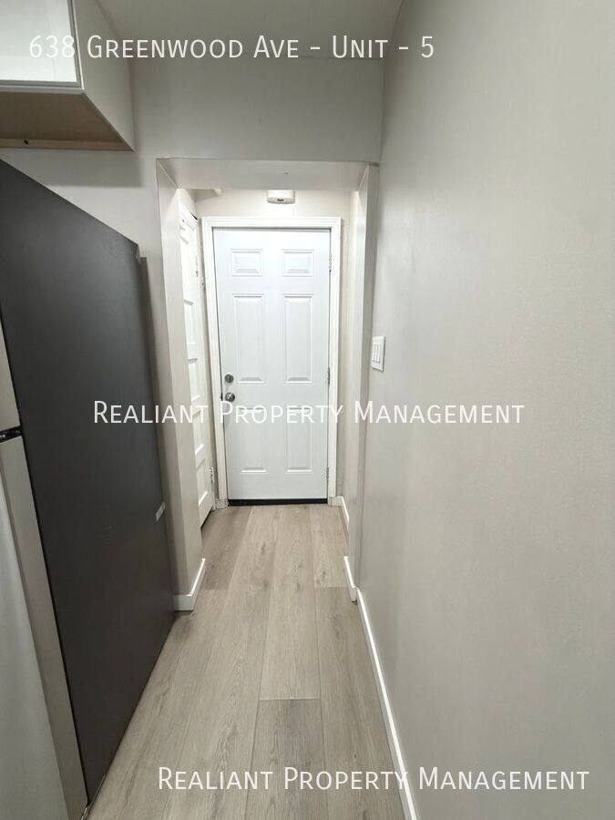 Apartment for rent at 638 Greenwood Ave #5, Cincinnati, OH 45229