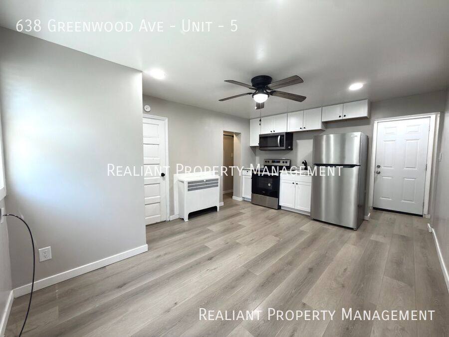 Apartment for rent at 638 Greenwood Ave #5, Cincinnati, OH 45229