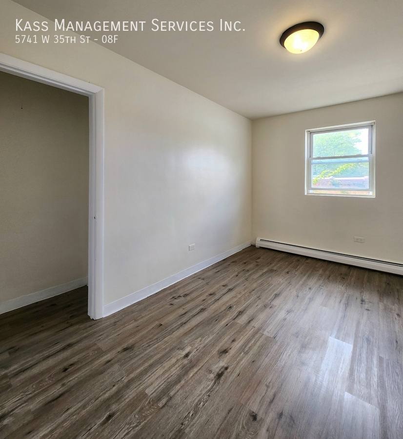 Apartment for rent at 5741 W 35th St #8F, Cicero, IL 60804