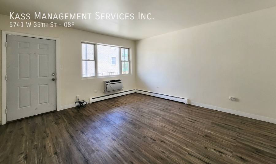 Apartment for rent at 5741 W 35th St #8F, Cicero, IL 60804