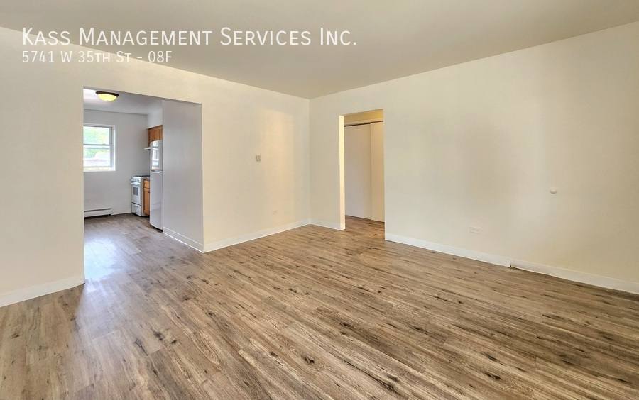 Apartment for rent at 5741 W 35th St #8F, Cicero, IL 60804