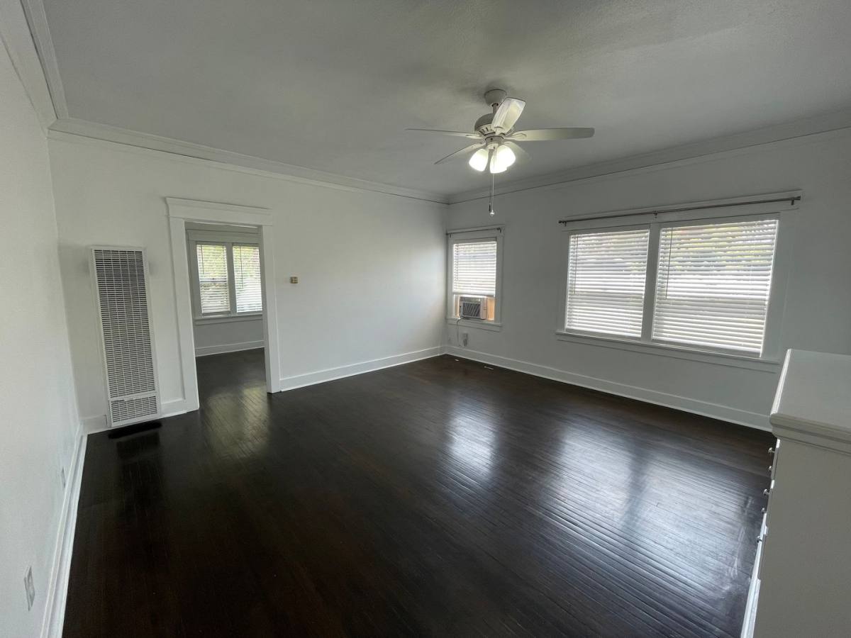 Apartment for rent at 735 W 4th St, Long Beach, CA 90802