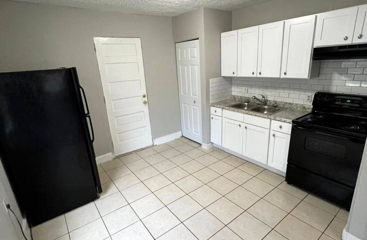 Apartment for rent at 4362 Dagail Lane, Jacksonville, FL 32244