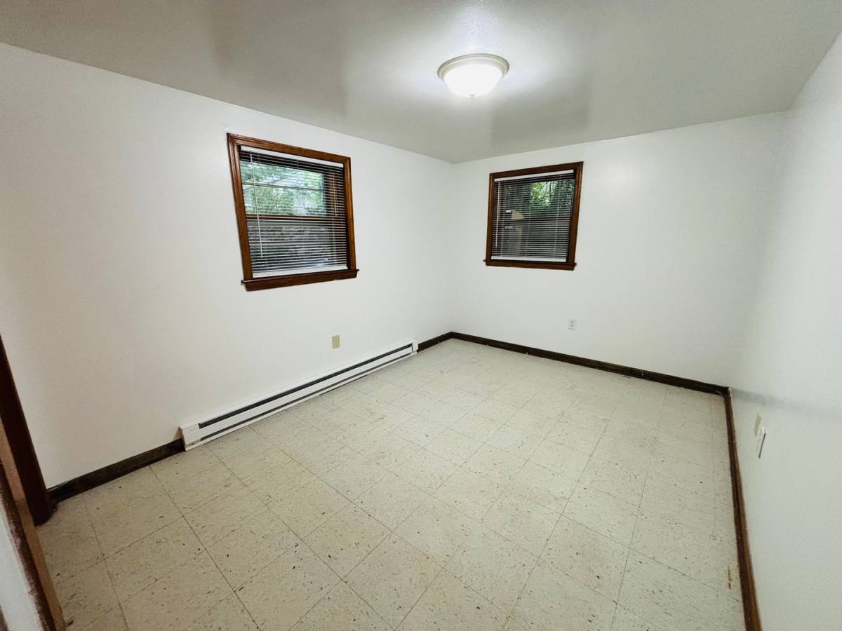 Apartment for rent at 311 Graves Ave, Blacksburg, VA 24060