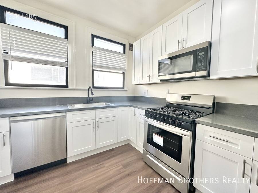 Apartment for rent at 1838 N Wilton Place #6, Los Angeles, CA 90028