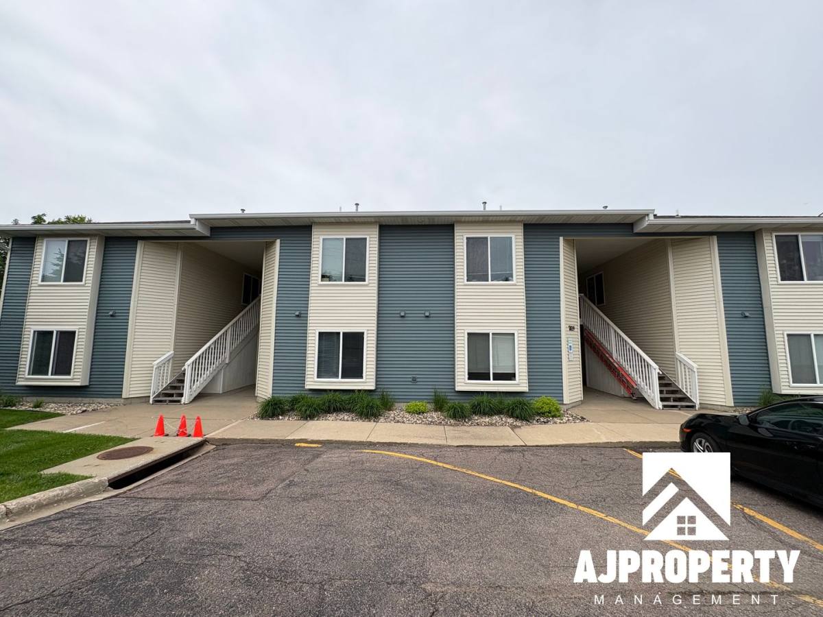 Condo for rent at 7029 W 56th St, Sioux Falls, SD 57106