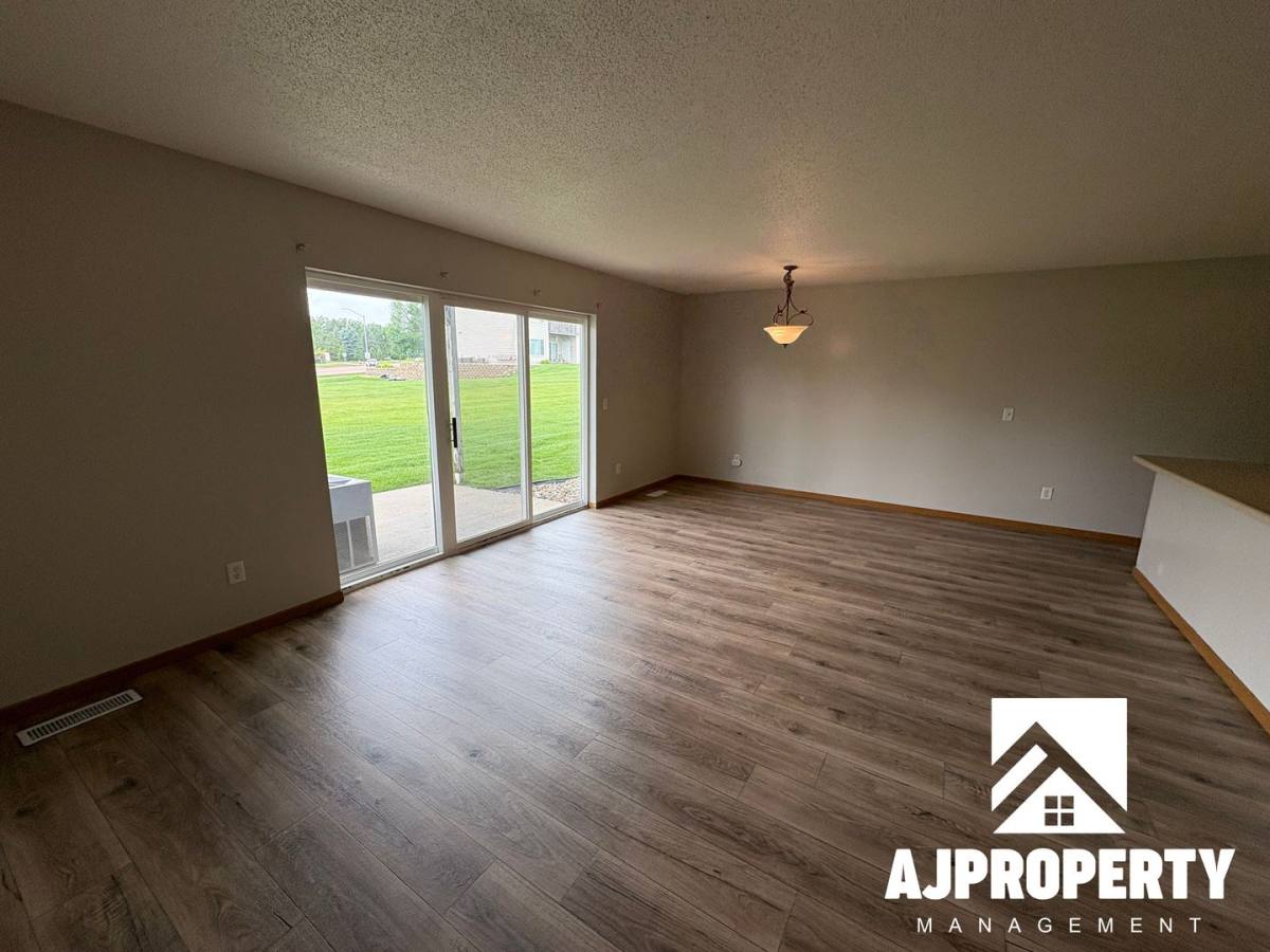 Condo for rent at 7029 W 56th St, Sioux Falls, SD 57106