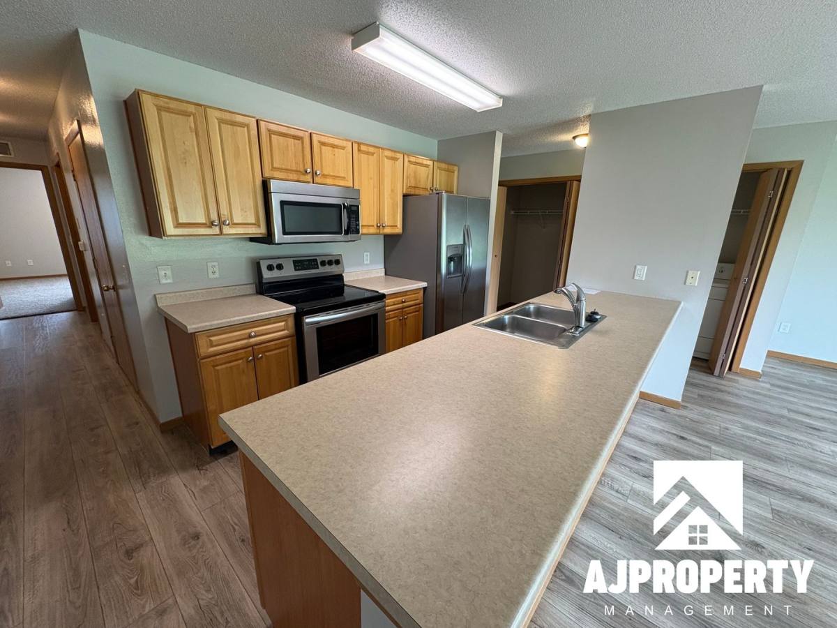 Condo for rent at 7029 W 56th St, Sioux Falls, SD 57106