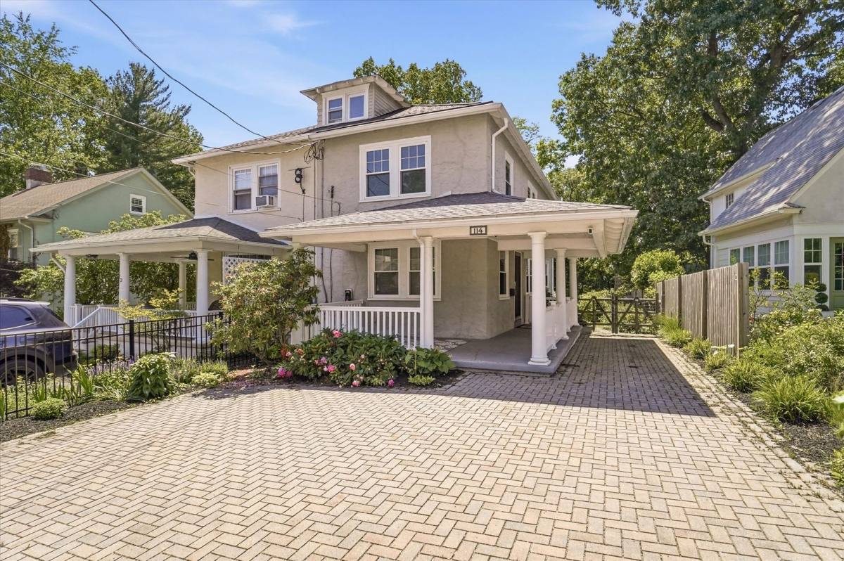 House for rent at 114 Biddle Rd, Paoli, PA 19301