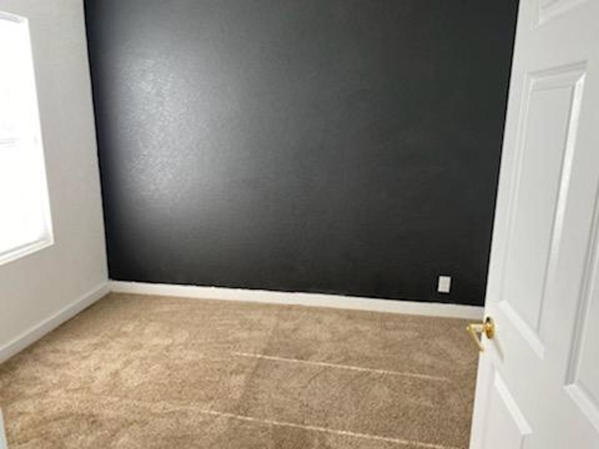 House for rent at 706 Noble St, Marshalltown, IA 50158