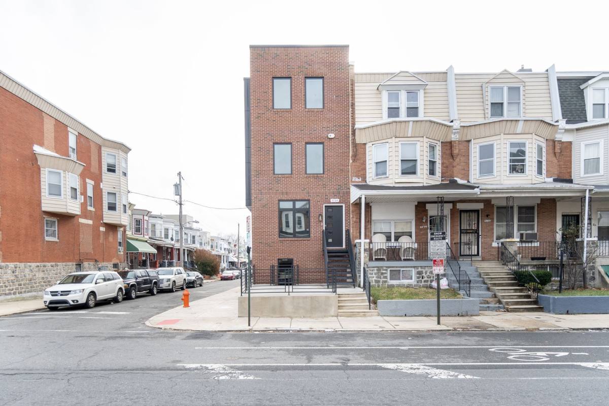 Apartment for rent at 5734 Walnut St, Philadelphia, PA 19139
