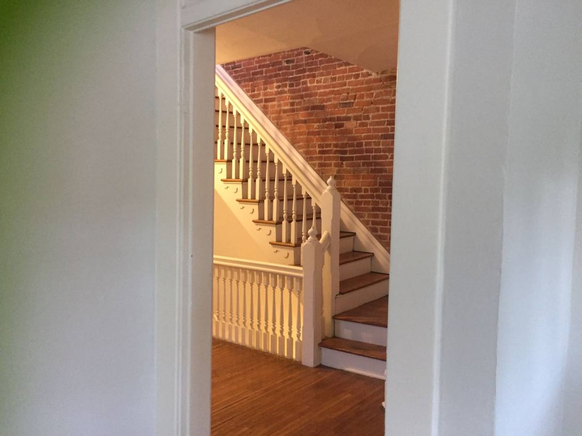 Apartment for rent at 868-870 Neil Ave, Columbus, OH 43215