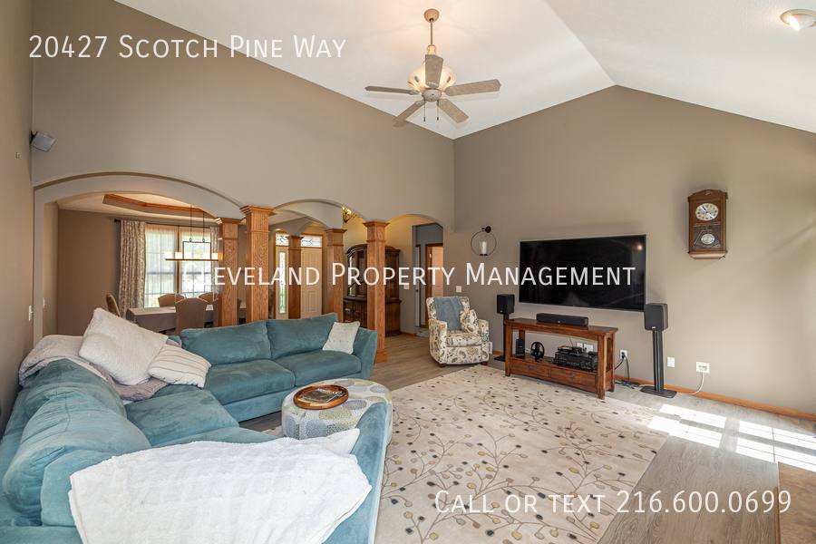 House for rent at 20427 Scotch Pine Way, Strongsville, OH 44149