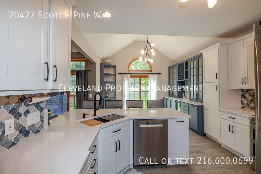 House for rent at 20427 Scotch Pine Way, Strongsville, OH 44149