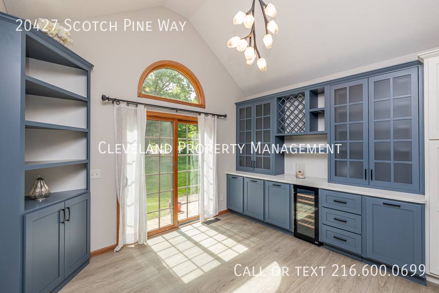 House for rent at 20427 Scotch Pine Way, Strongsville, OH 44149