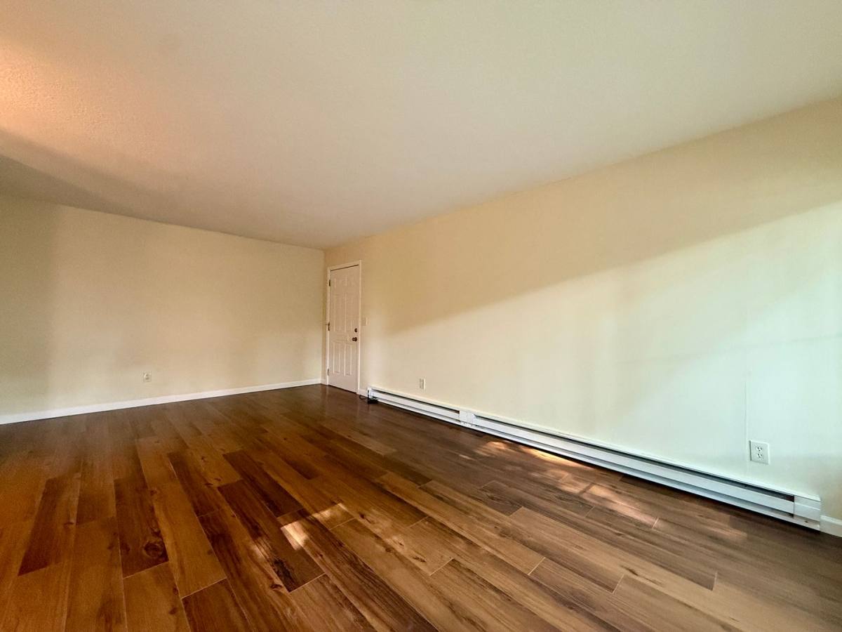 Apartment for rent at 1626-1646 SE Ash St, Portland, OR 97214