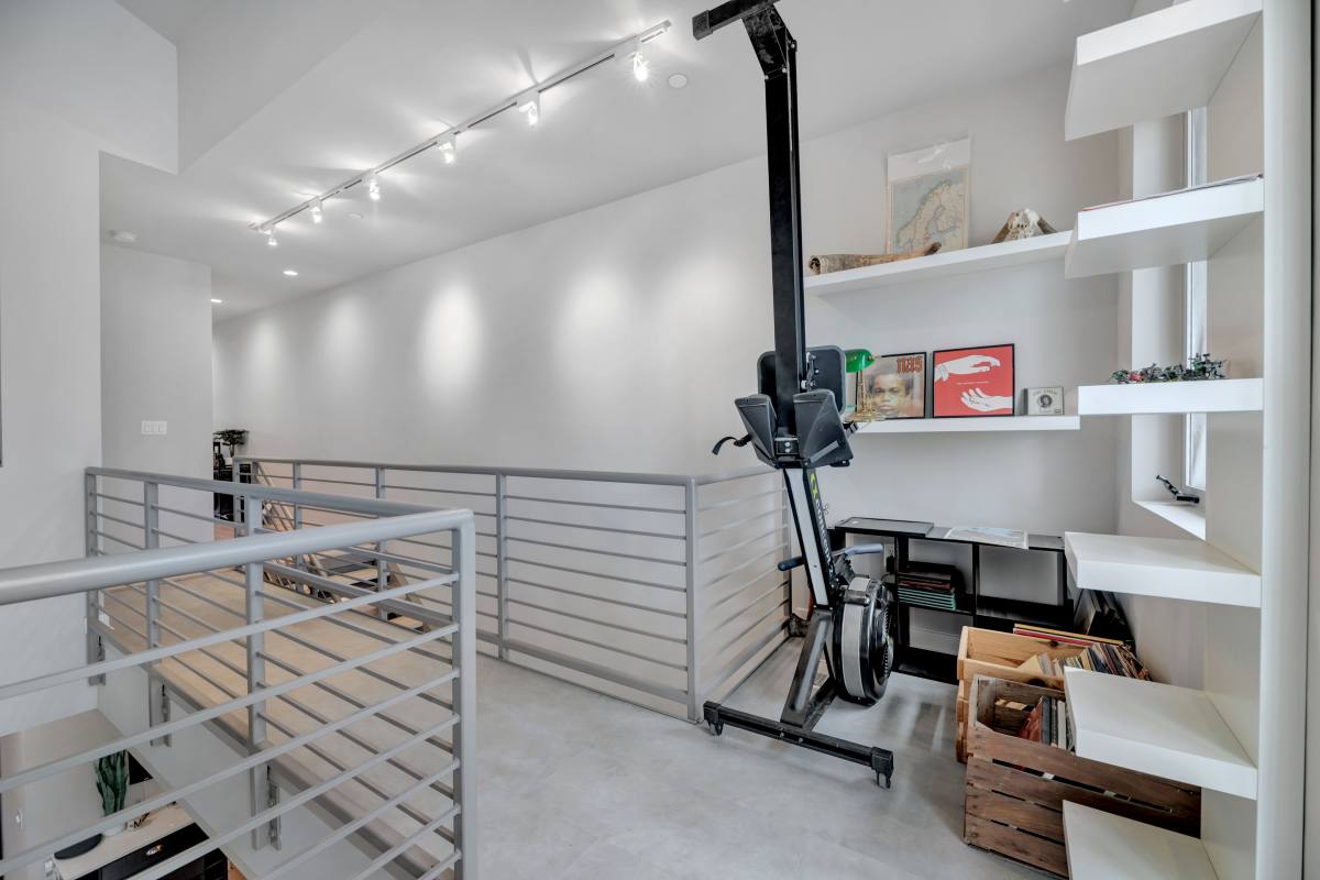 House for rent at 409 17th St NE #A, Washington, DC 20002