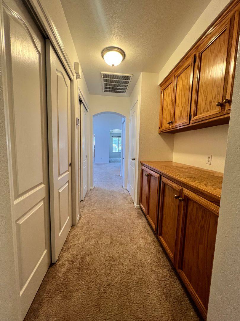 House for rent at 901 Paintbrush Dr, Madera, CA 93637