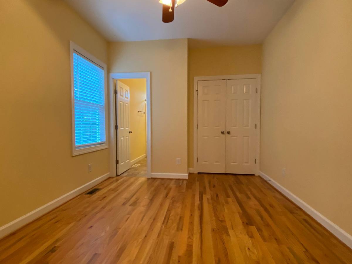 House for rent at 3921 Lexington Dr, Raleigh, NC 27606