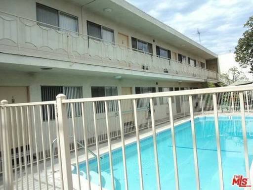 Apartment for rent at 4901 Laurel Canyon Blvd, Valley Village, CA 91607