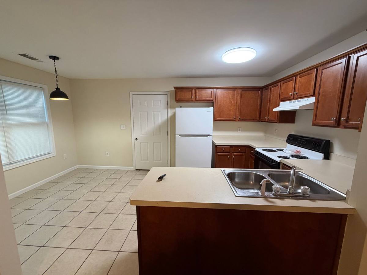Apartment for rent at 158 160 Melody Lane, Rome, GA 30165