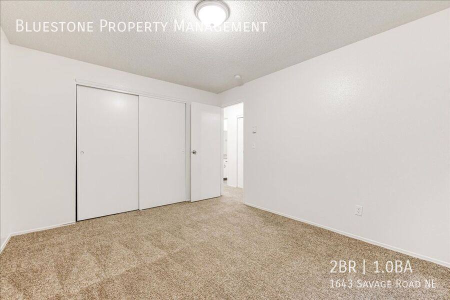 Apartment for rent at 1643 Savage Rd NE, Salem, OR 97301