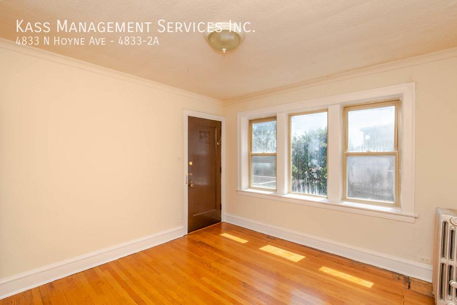 Apartment for rent at 4833 N Hoyne Ave #2A, Chicago, IL 60625
