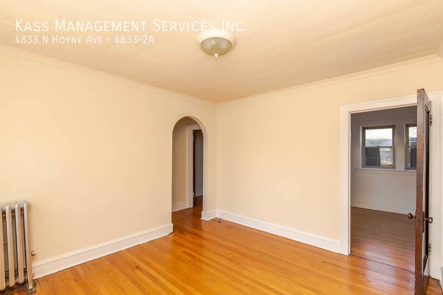 Apartment for rent at 4833 N Hoyne Ave #2A, Chicago, IL 60625