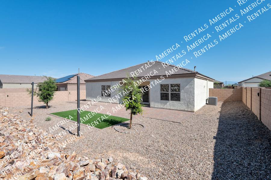 House for rent at 543 W Weldon St, Vail, AZ 85641