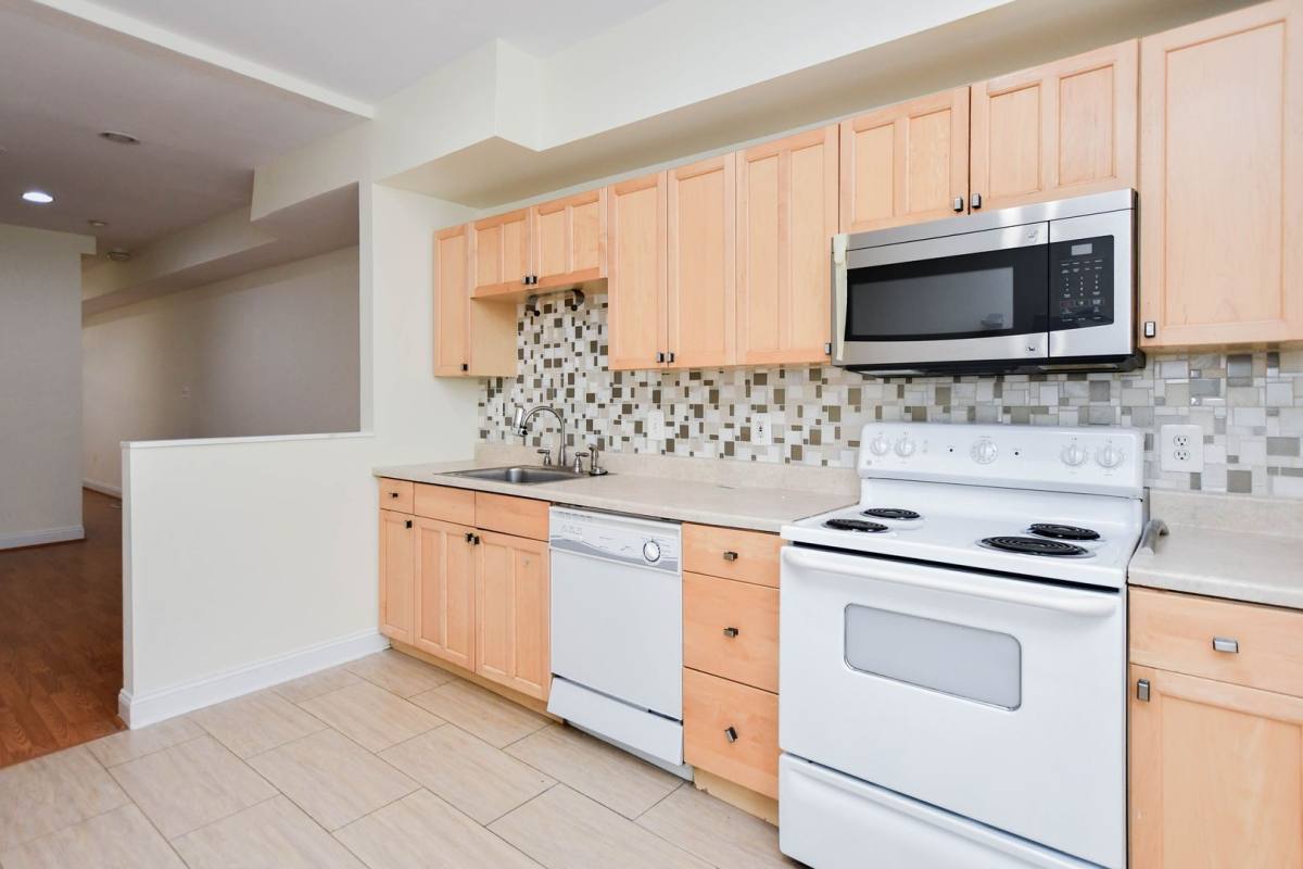 Townhouse for rent at 1651 Gales St NE, Washington, DC 20002