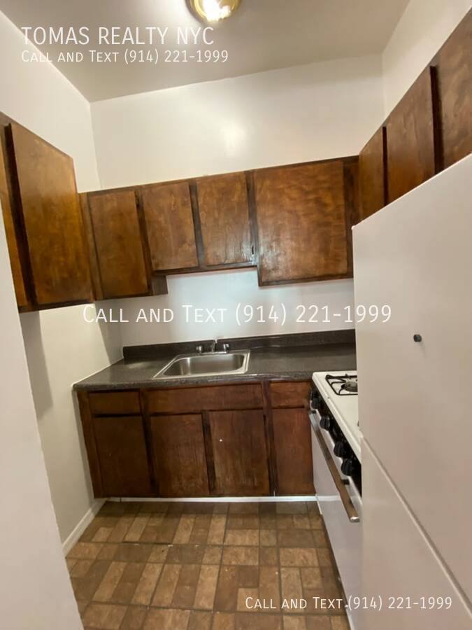 Apartment for rent at 20 N Broadway 3D #3D, Yonkers, NY 10701