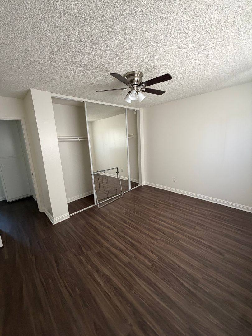 Apartment for rent at 550 Temple Ave, Long Beach, CA 90814