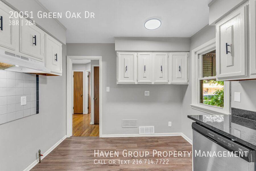 House for rent at 20051 Green Oak Dr, Euclid, OH 44117
