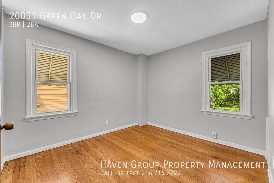 House for rent at 20051 Green Oak Dr, Euclid, OH 44117