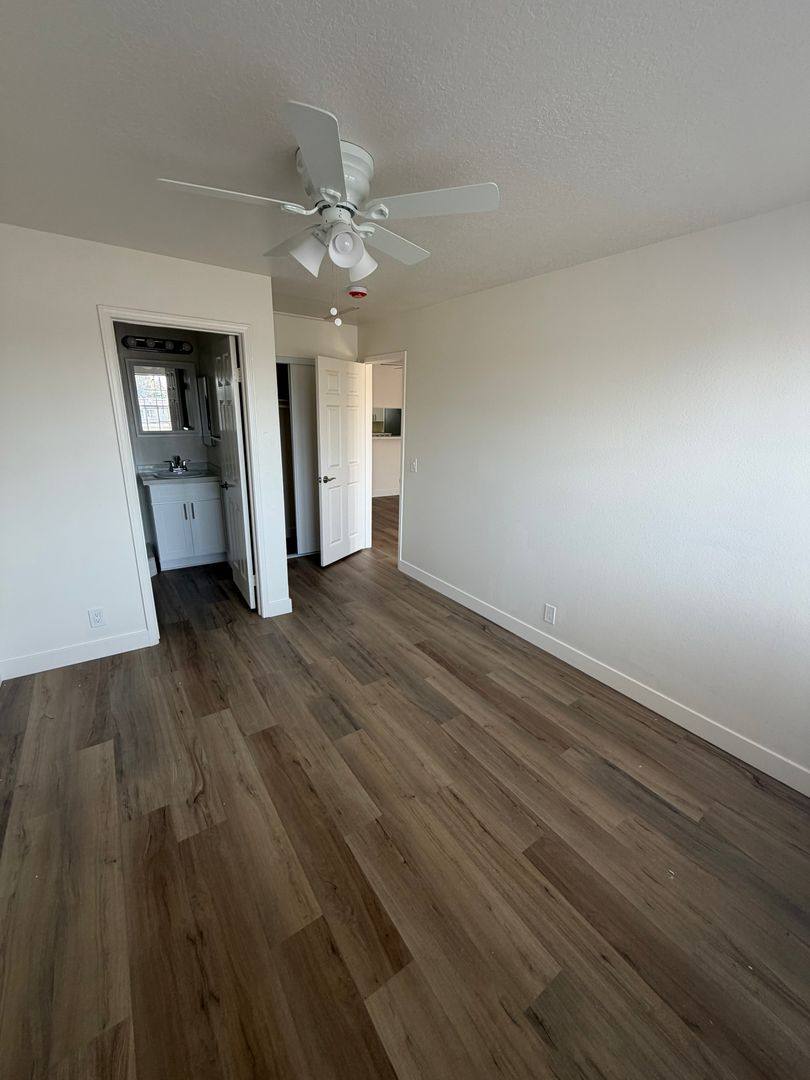Apartment for rent at 1030 Coronado Ave, Long Beach, CA 90804