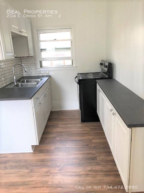 Apartment for rent at 204 E Cross St #2, Ypsilanti, MI 48197