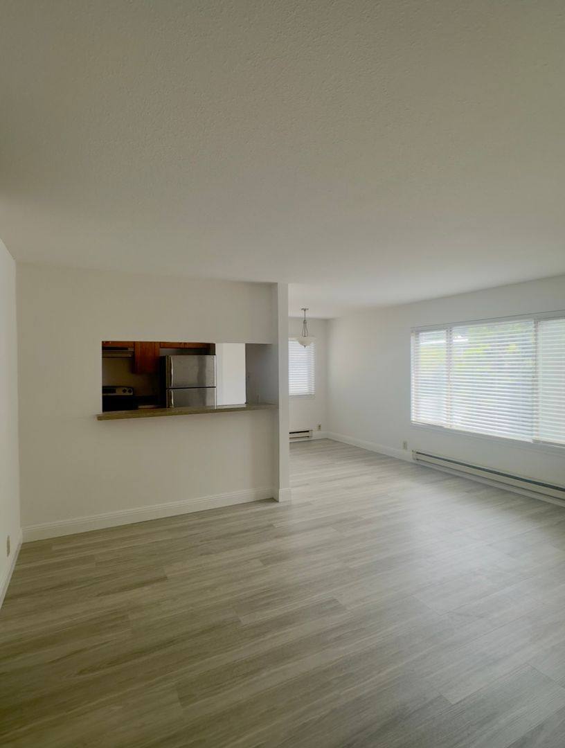 Apartment for rent at 1111 Mission Rd, South San Francisco, CA 94080