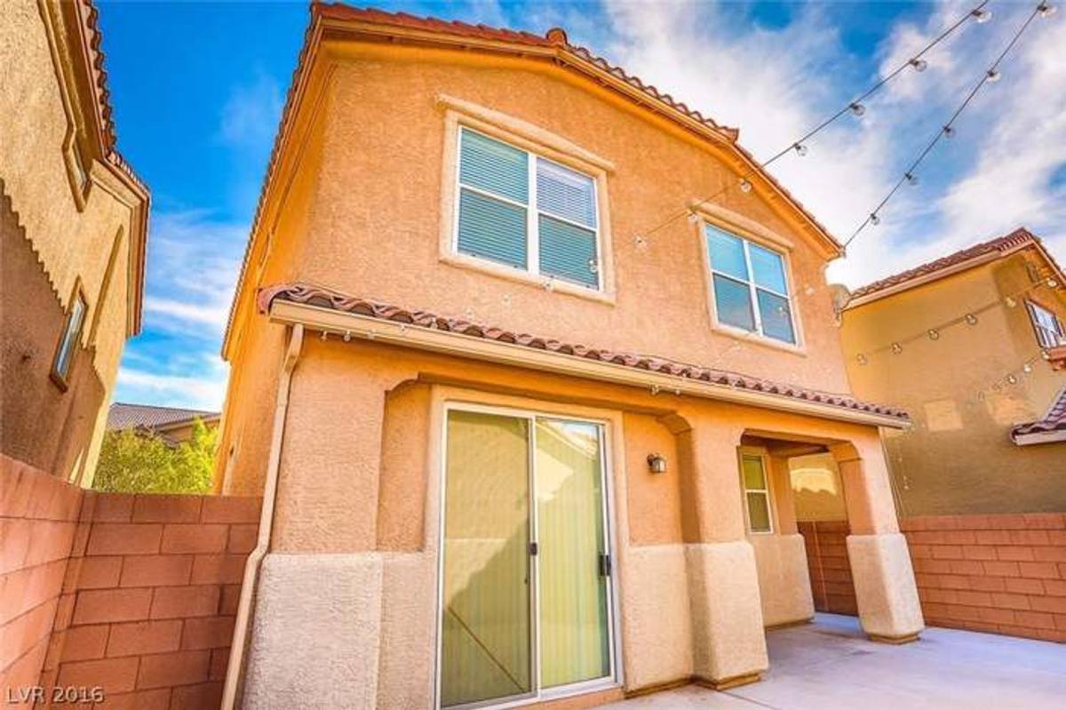House for rent at 8936 Partridge Hill St, Las Vegas, NV 89148