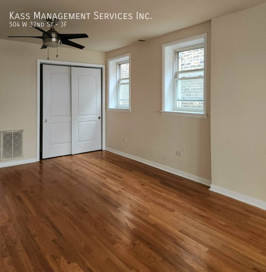 Apartment for rent at 504 W 32nd St #3F, Chicago, IL 60616