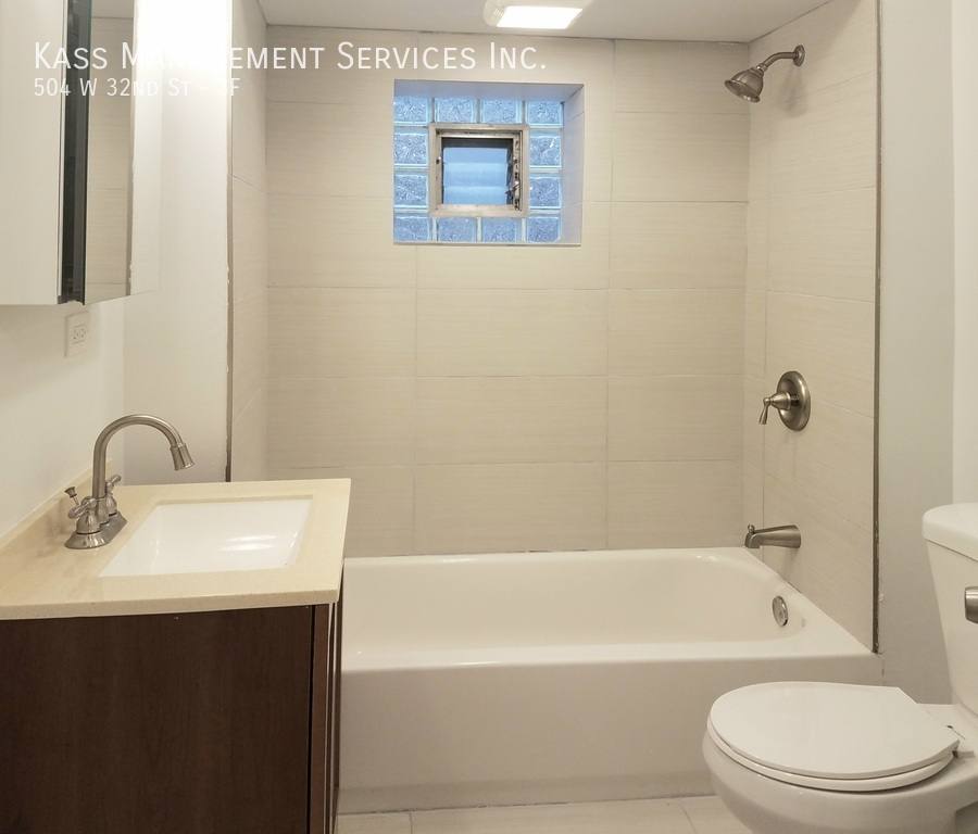 Apartment for rent at 504 W 32nd St #3F, Chicago, IL 60616