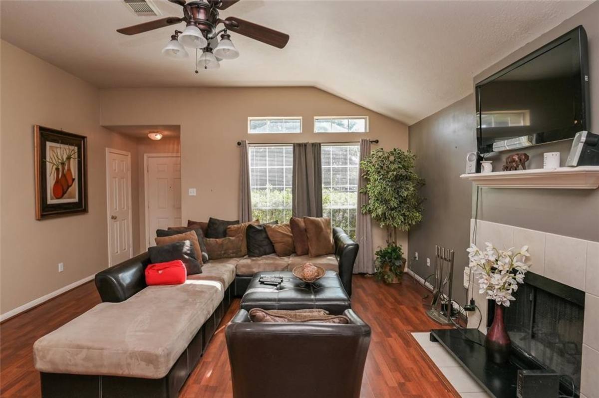 House for rent at 18446 S Wimbledon Dr, Katy, TX 77449