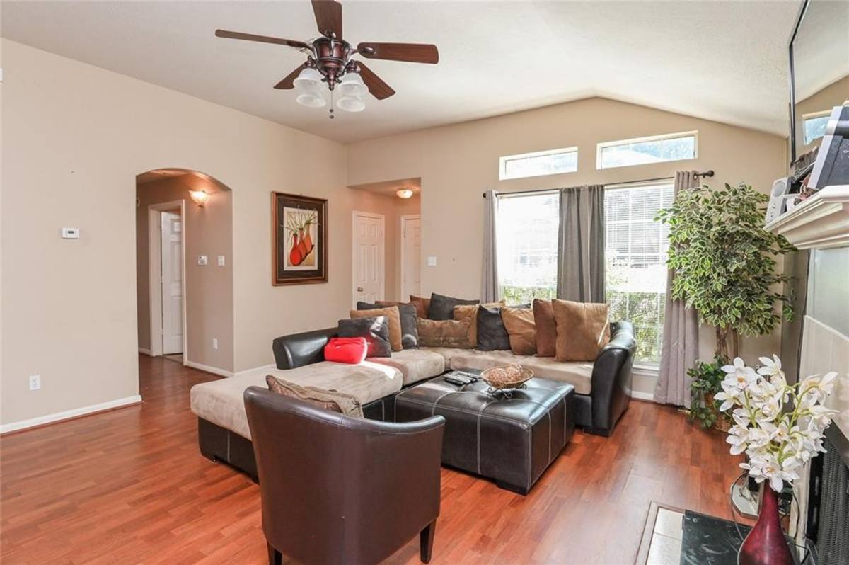 House for rent at 18446 S Wimbledon Dr, Katy, TX 77449