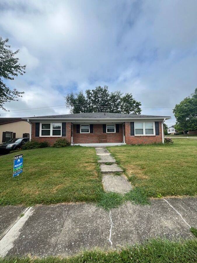 Apartment for rent at 2160 Winterberry Dr #A, Lexington, KY 40504