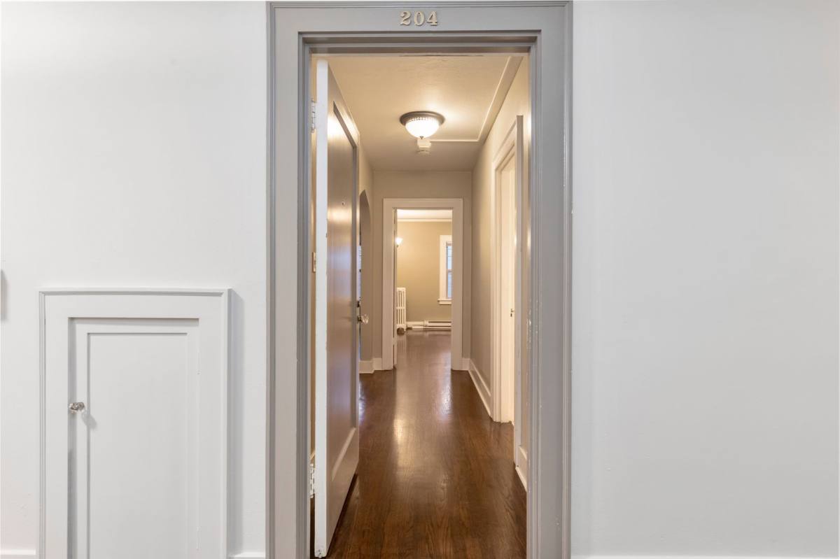 Apartment for rent at 220 16th Ave E, Seattle, WA 98112