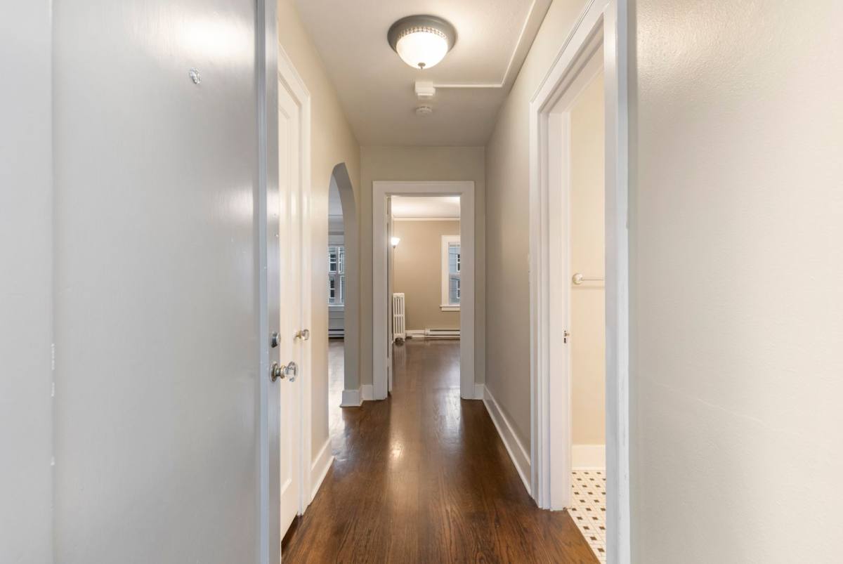 Apartment for rent at 220 16th Ave E, Seattle, WA 98112