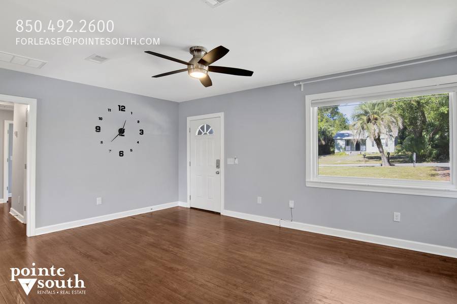 House for rent at 635 W Lee St, Pensacola, FL 32501