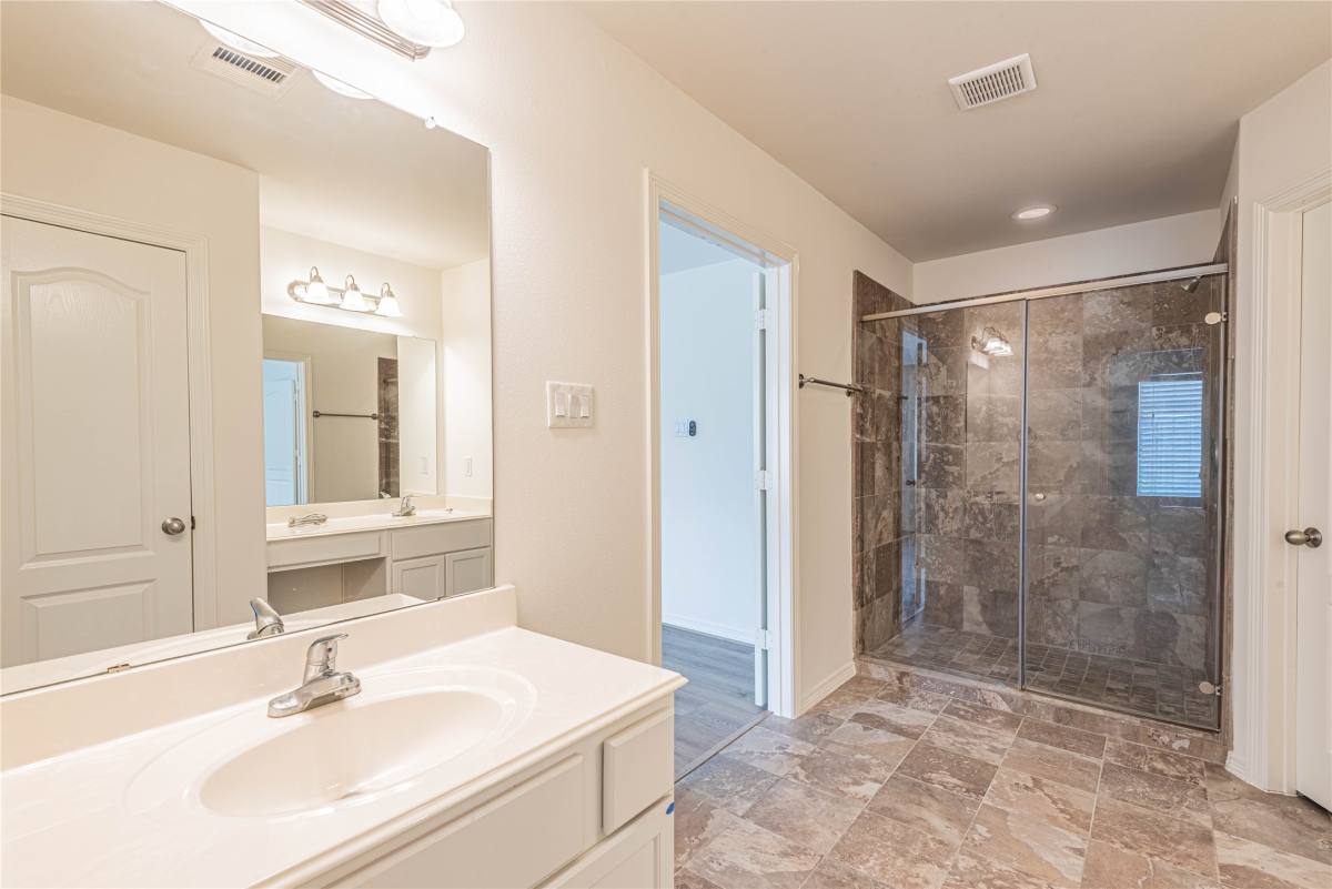 Townhouse for rent at 8117 Silverton Creek Lane, Houston, TX 77040