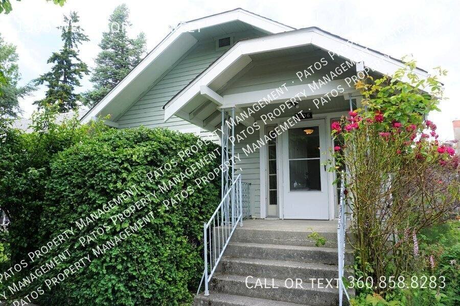 House for rent at 1306 W N St, Bellingham, WA 98225