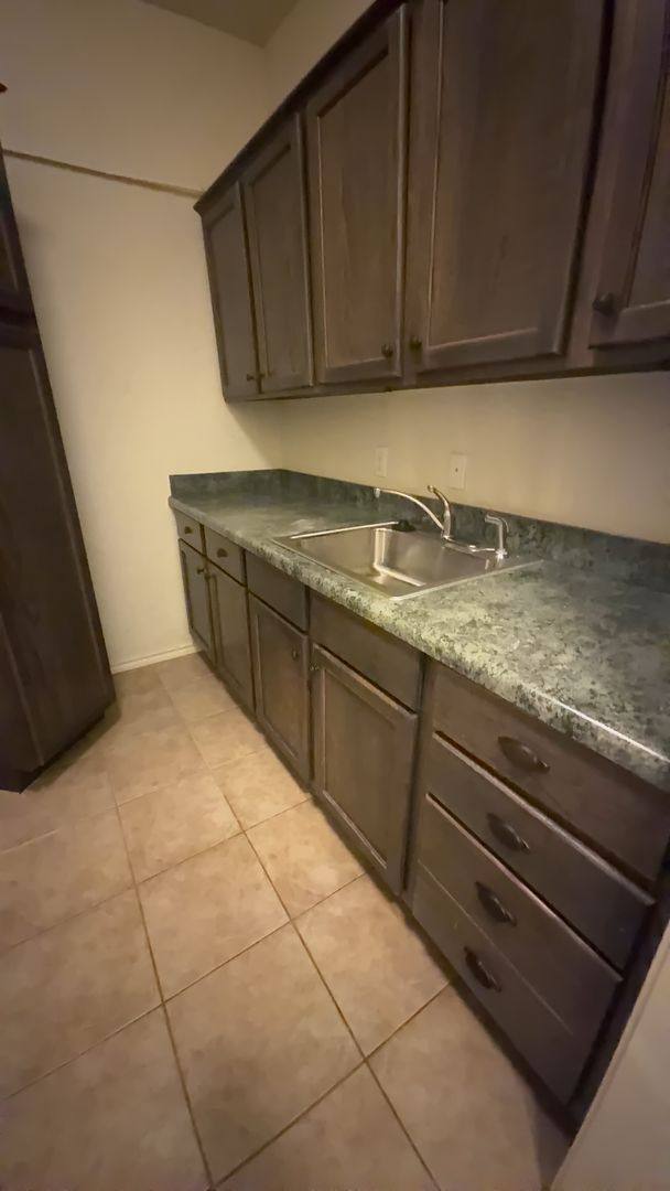 House for rent at 10100 Shadowview Dr, Oklahoma City, OK 73159