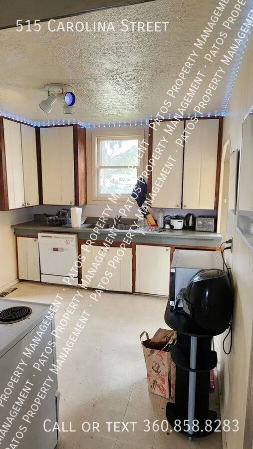 House for rent at 515 Carolina St, Bellingham, WA 98225